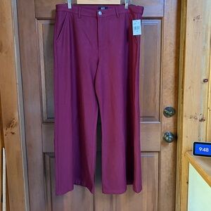 NWT Kut from the Kloth Wine High Rise Wide-Leg Meg Pants Size 16